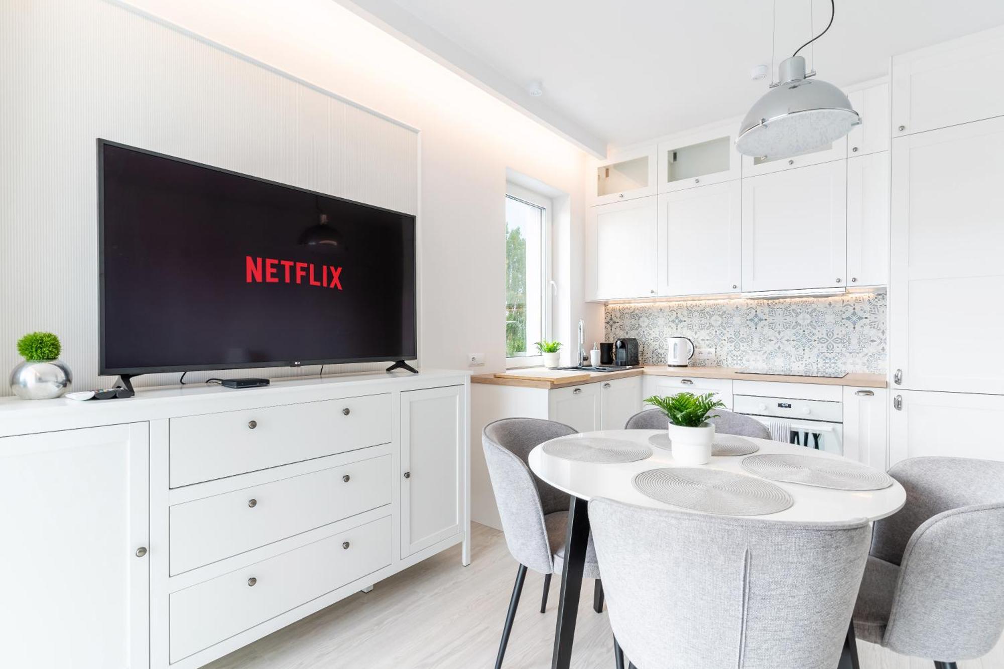 Belle View - 3Pok, Nawet 5 Lozek, Piekny Widok Na Rzeke, Tv55" Z Netflix I Max, Parking, Winda Apartment Ilawa Ngoại thất bức ảnh